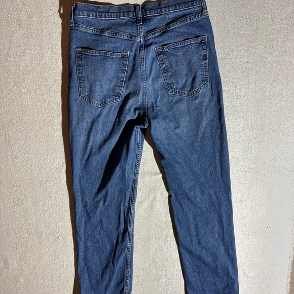 GAP High Rise '90s Loose Blue Straight Jeans - Picture 9 of 9